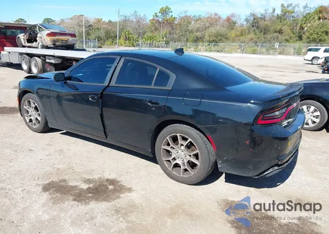 2015 Dodge Charger Sxt z USA, uszkodzony, nr VIN 2C3CDXJG7FH926166